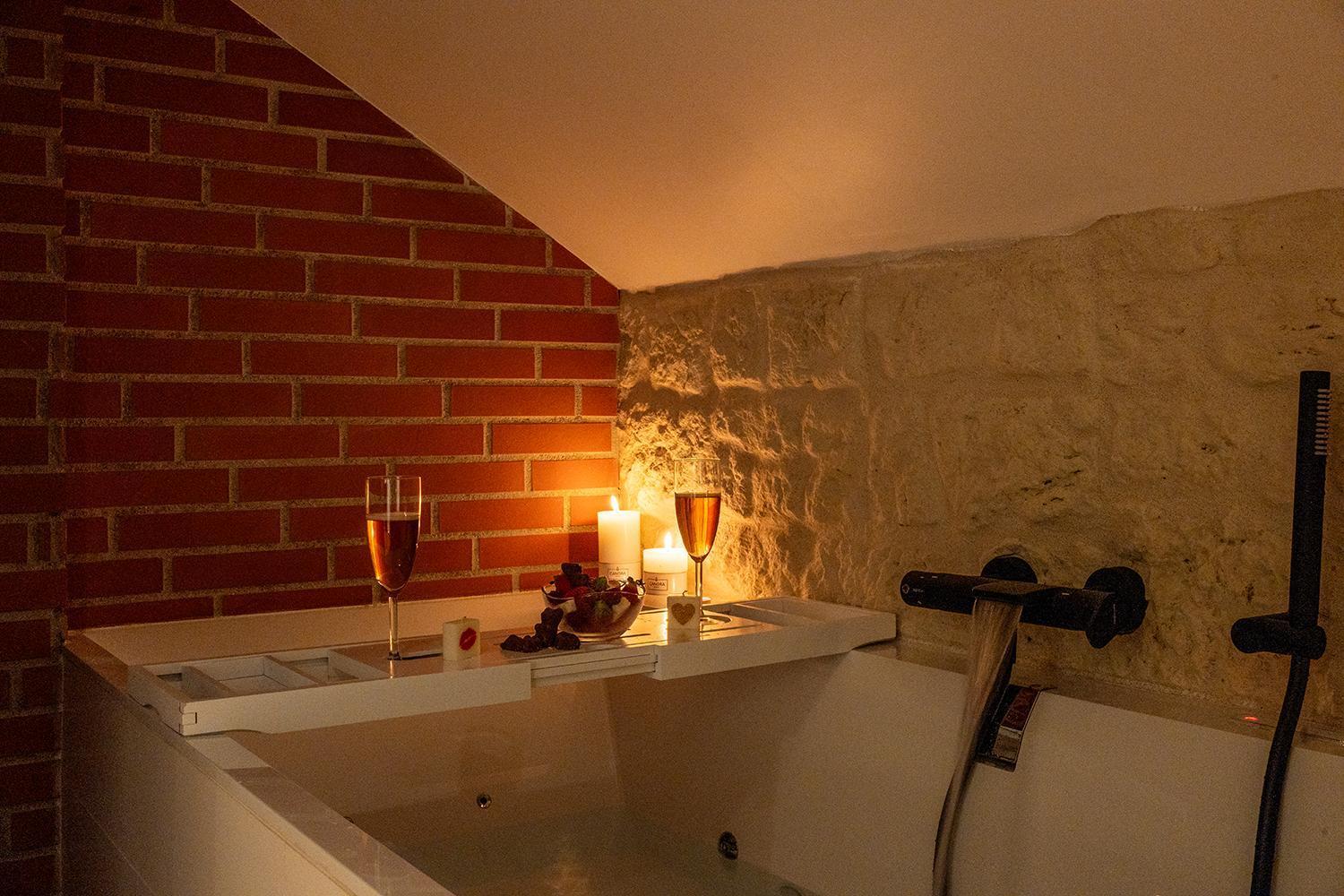 Evasion Chic, Spa Et Sauna Sous Les Toits Nancy Buitenkant foto